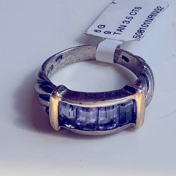 BJC 14 gold and Sterling silver ring with 4.5cts of tanzanite.